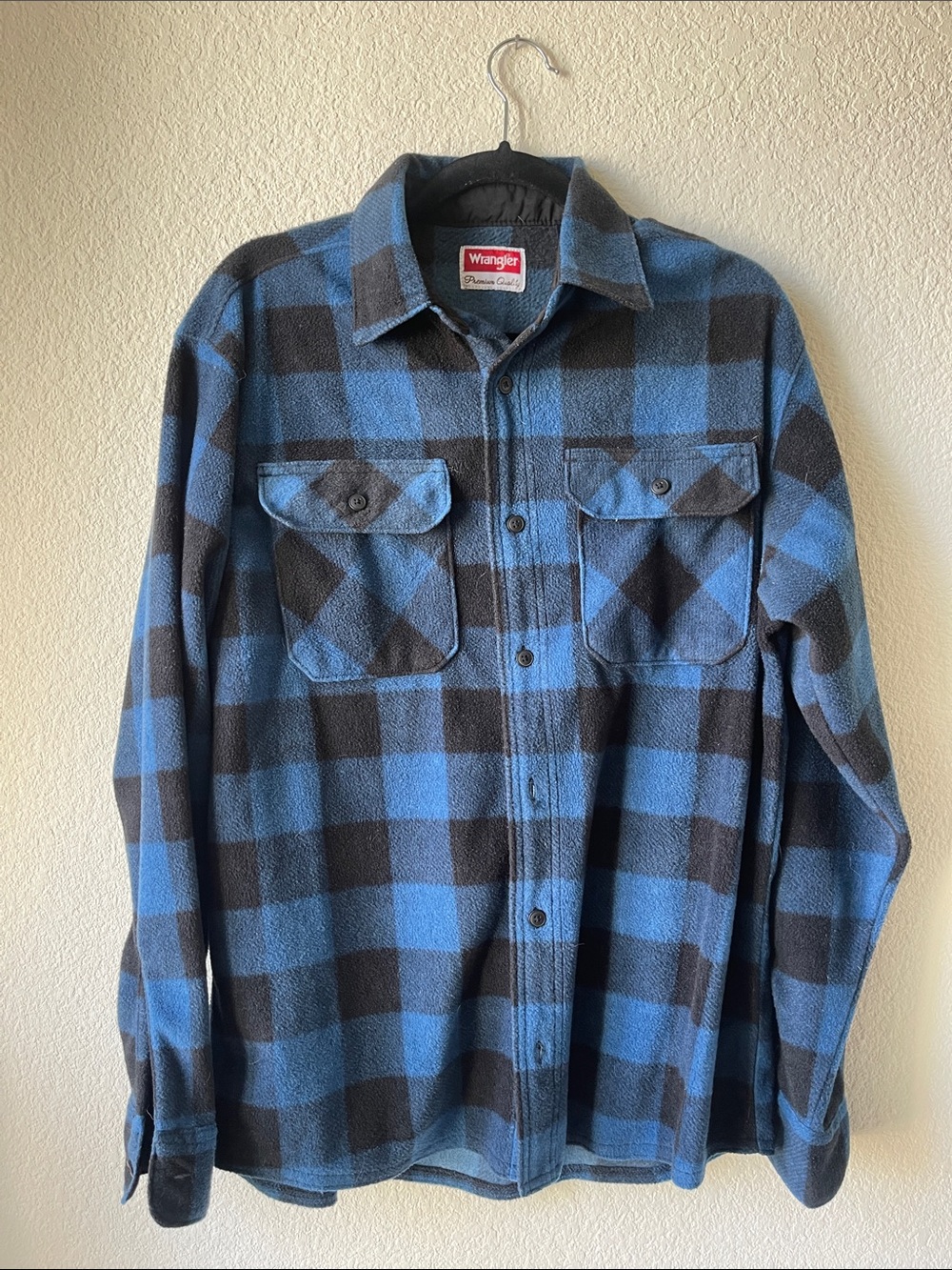 Wrangler Blue and Black Plaid Flannel Shirt Jacket